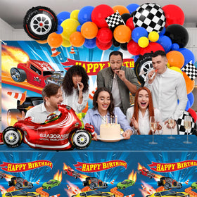 MinFyberd checkered foil balloons amplify the race theme
