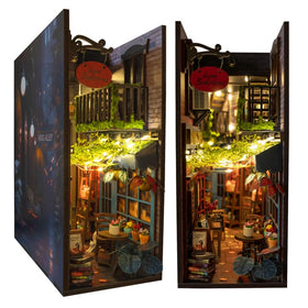 MINIALLEY Dreamy Book Nook Kit package—durable 5mm base ready for display