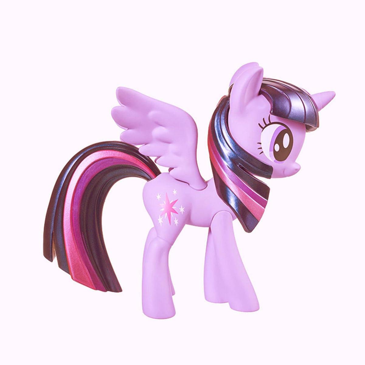 MINISO Applejack vinyl figure as a charming room accent