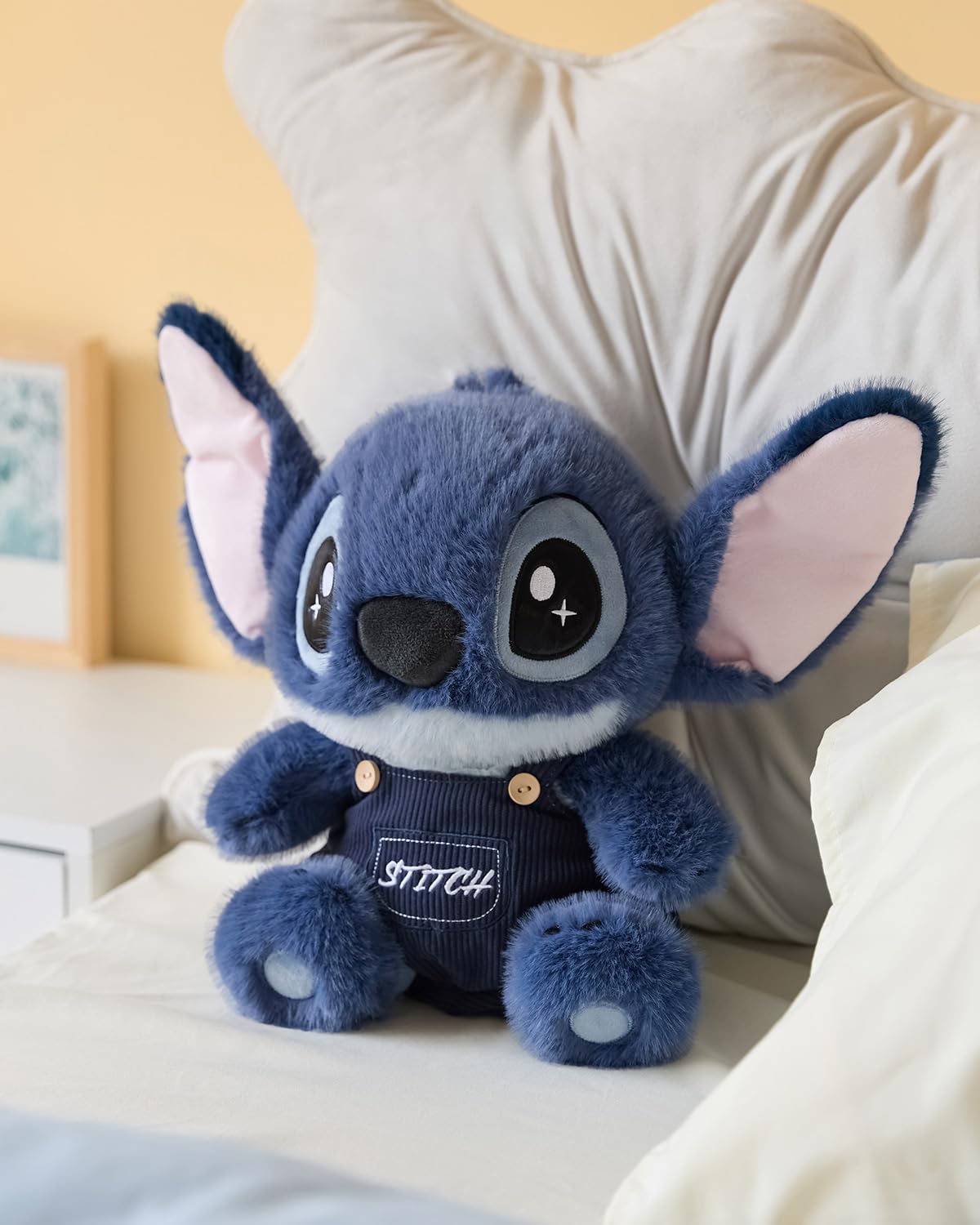 MINISO Squishy Stitch toy with durable, squeezable texture for kids of all ages.