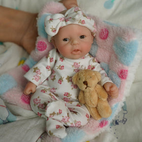 Mire & Mire Reborn 7inch baby bottle with pacifier accessory