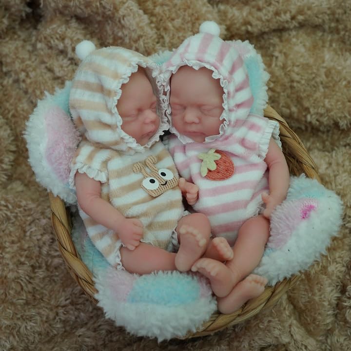 Mire and Mire magnetic pacifier close-up for authentic bonding play