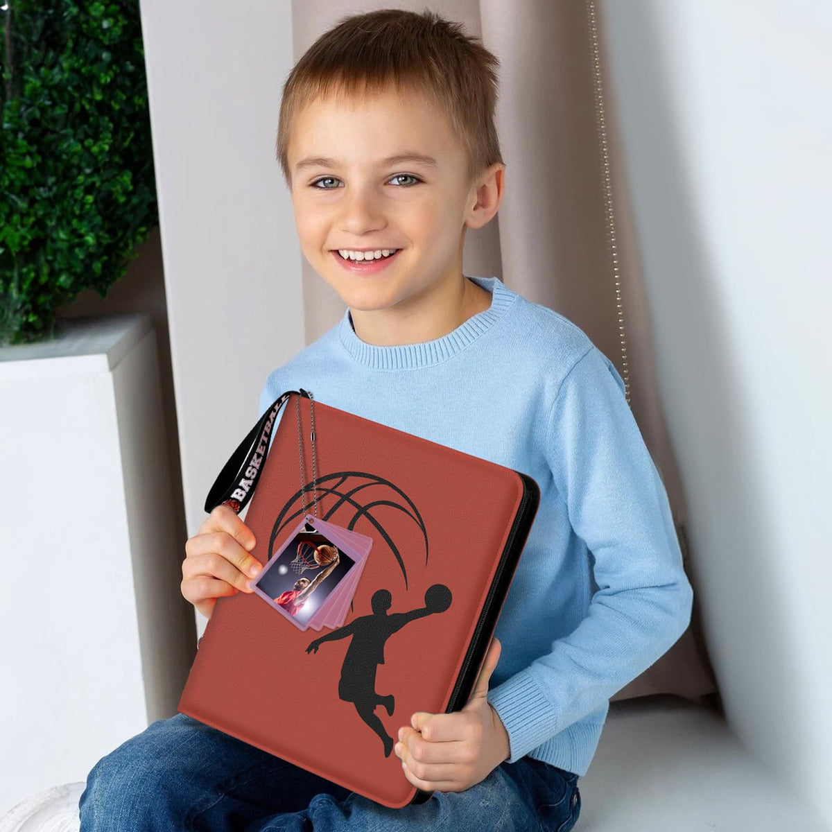 Mlikero binder compatible with 2024-2025 cards and MTG PKM TCG collections.