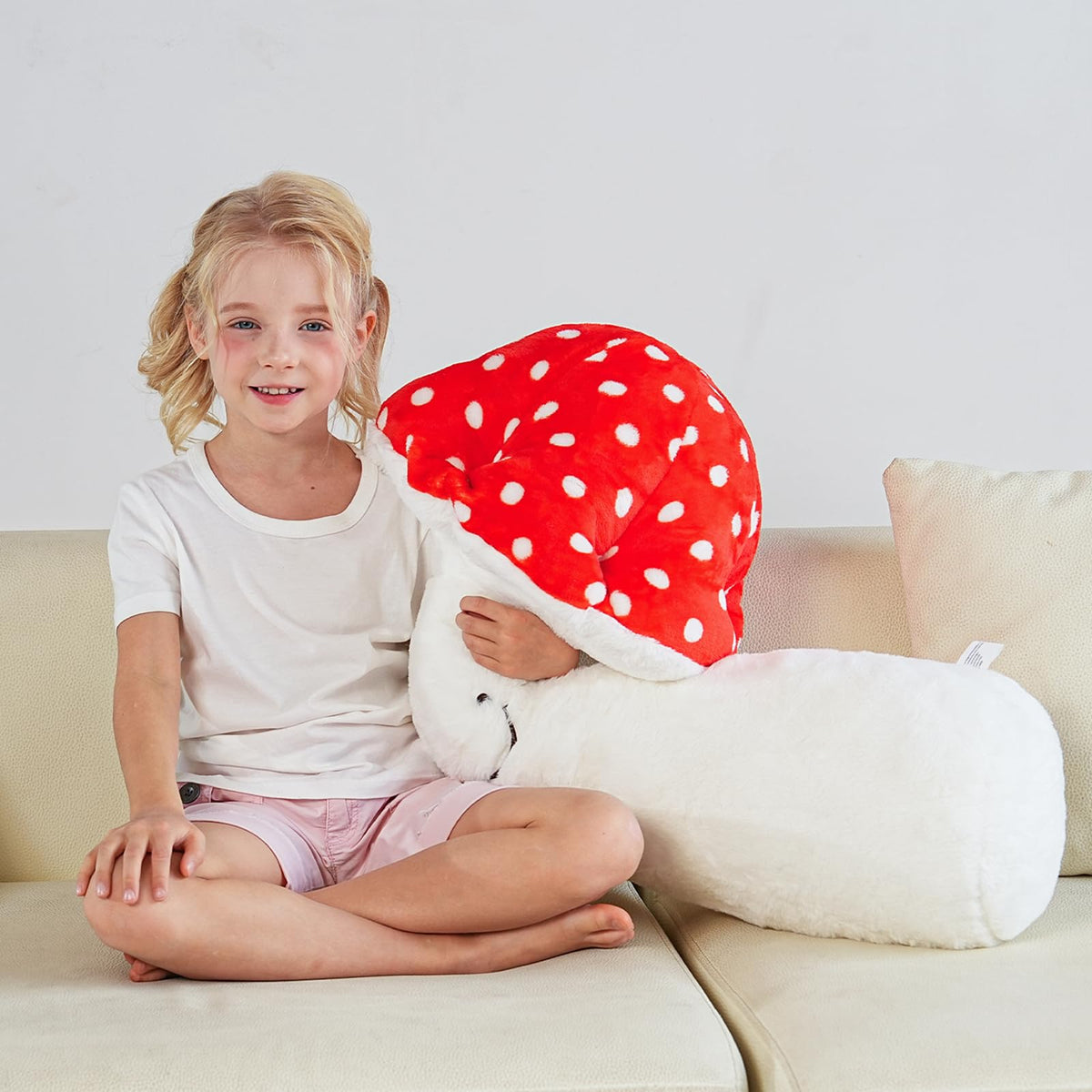 MMguai mushroom plush is machine washable for easy care