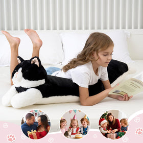 MMguai embroidered eyes and nose ensure safe snuggles with the cat plush.