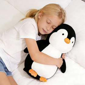 MMguai baby penguins tucked inside mother pouch for neat storage