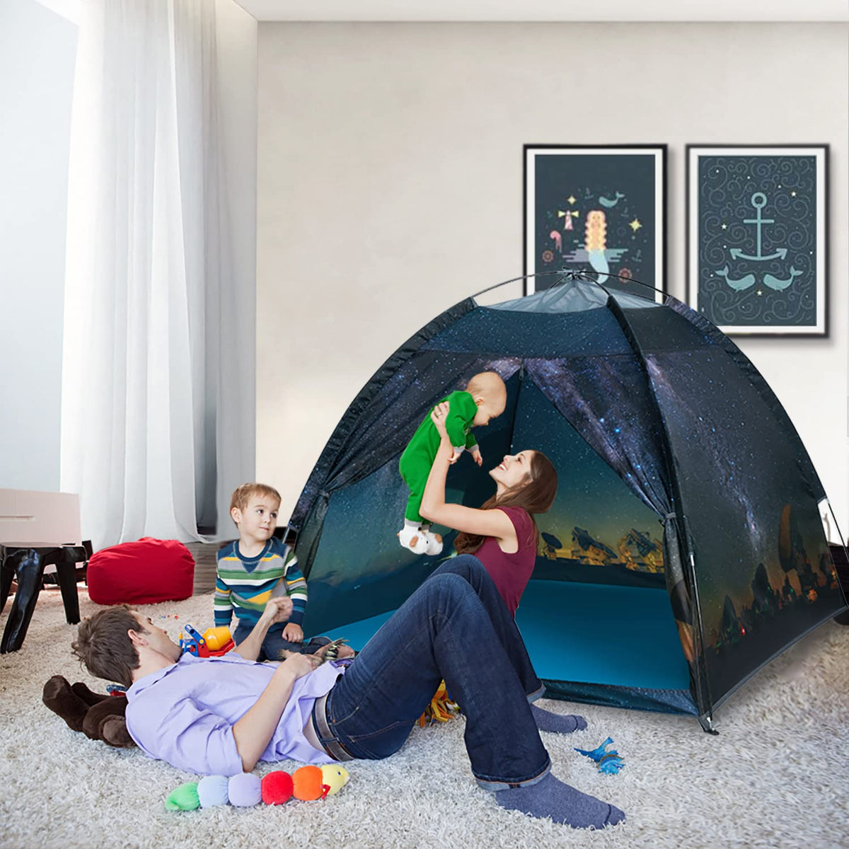 Mnagant breathable mesh panels promote airflow during play