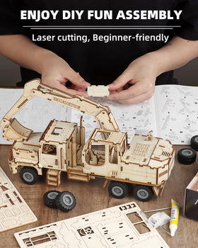 MOCBURIKU 1:18 scale model with precise laser-cut parts