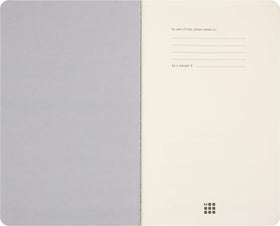 Moleskine NASA Cahier rounded corners for comfortable handling.