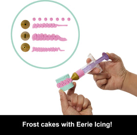 Monster High decorative nozzles and pipette for fun icing designs.
