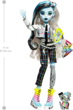 Monster High Frankie Stein life-sized poster showcases club style.
