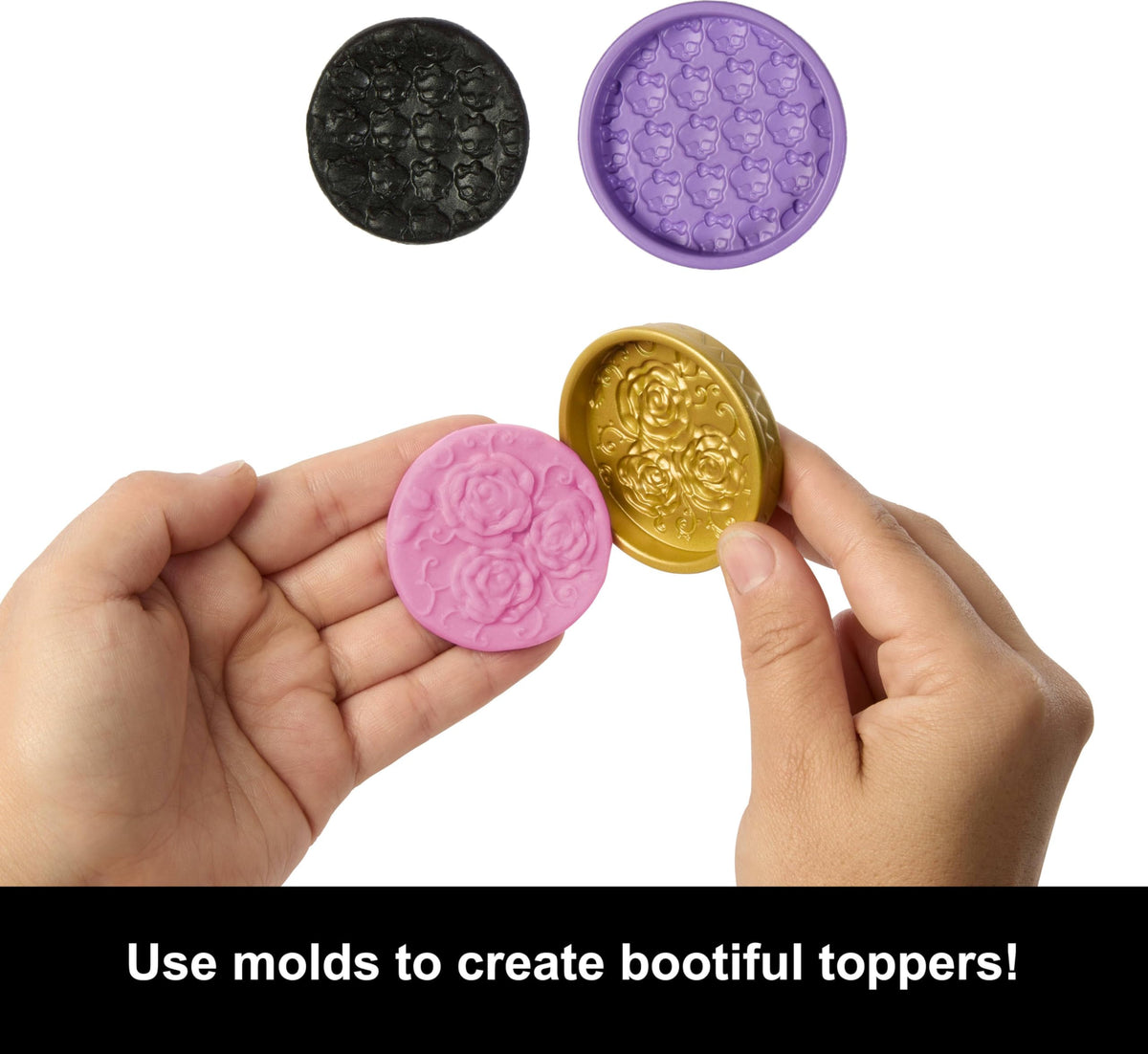 Monster High icing molds enable patterns and textures on cakes.