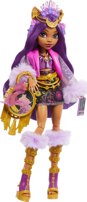 Monster High Monster Fest Clawdeen with glam outfit showcases a bold festival-ready look for imaginative play