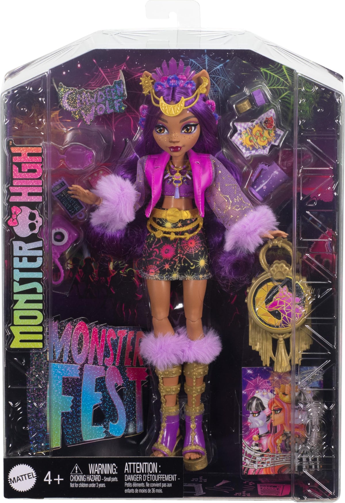 Monster High deluxe details like crystal necklace and faux fur trims elevate the look