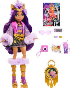 Monster High Monster Fest package includes a statement bag that completes the outfit