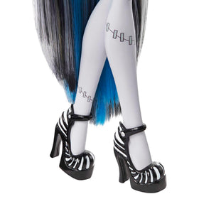 Monster High Reel Drama Frankie Stein life-size poster elevates shelf display.