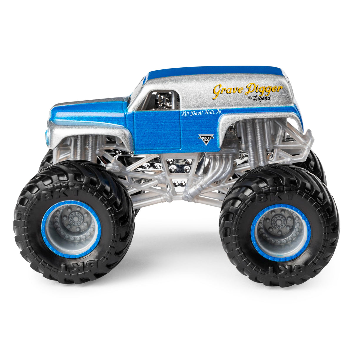 Monster Jam duo pack includes a collector poster to enrich your collection.