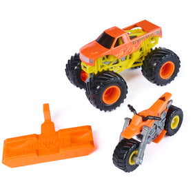 Monster Jam El Toro Loco dirt bike designed for dynamic stunt play.