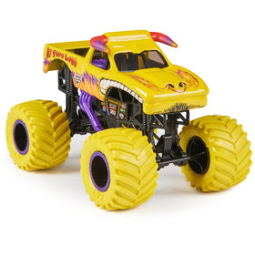 Monster Jam El Toro Loco 1:24 scale truck chassis detail enhances display and play.