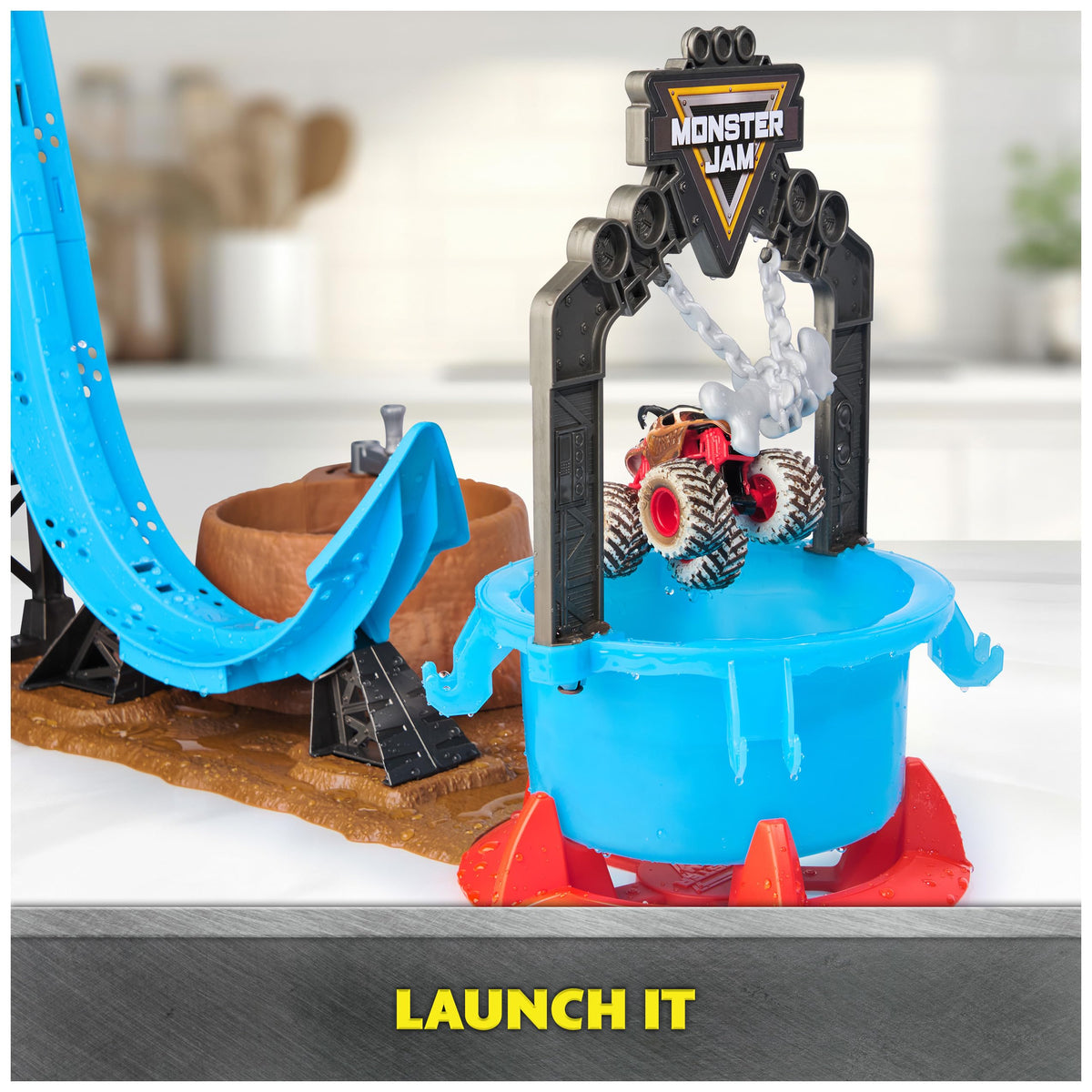Compatibility with 1:64 Mud Blasters trucks invites expanding play sets.