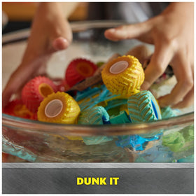 Cold water reveals mud-splattered look, sparking repeat color-change fun.
