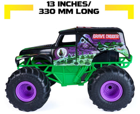 2.4GHz RC with long-range control supports multiple vehicles racing together.