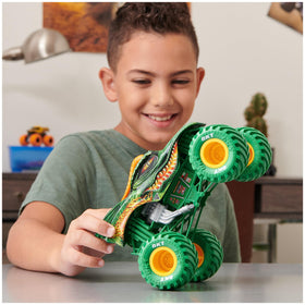 Monster Jam rubber BKT tires improve traction for stunt-ready adventures.