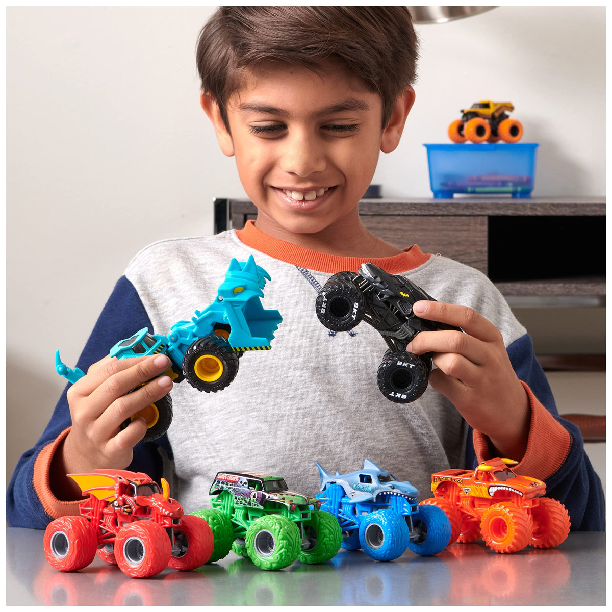 Stylized rims and chassis enhance the real-world feel of Monster Jam die-casts.