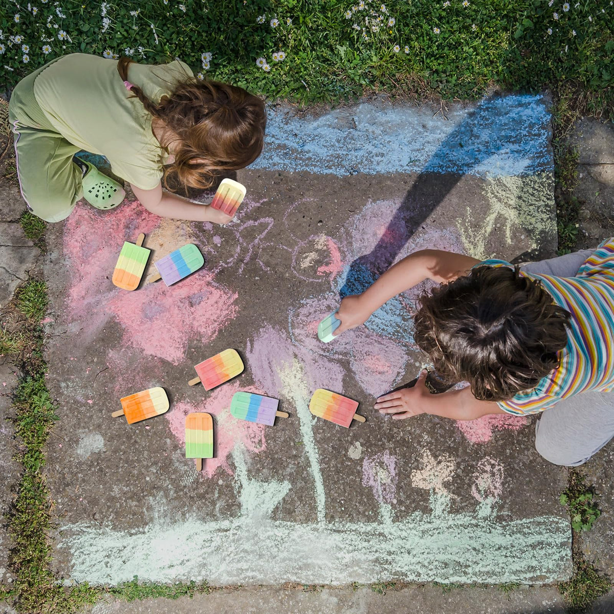 Mooliwe kids creative activity chalk for imaginative sidewalk art