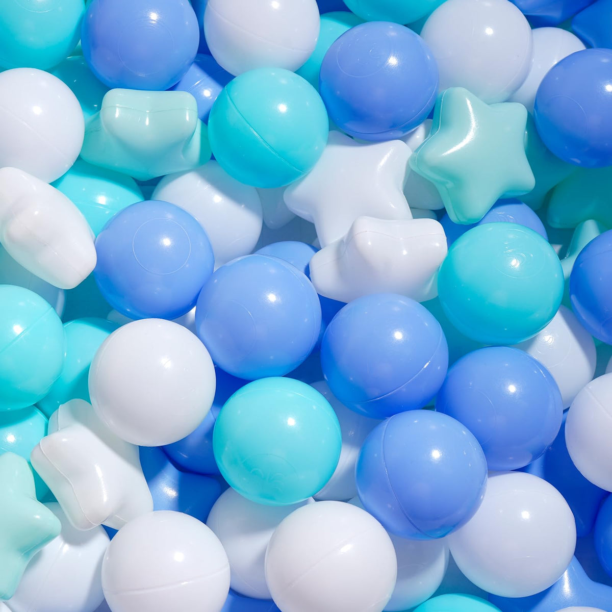 MoonxHome crush-proof star balls withstand weight during rough play.