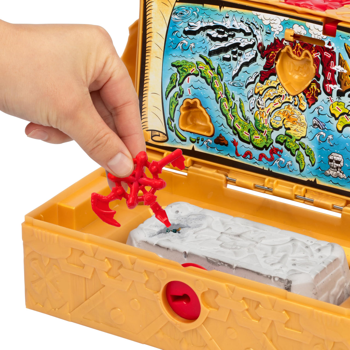 Moose Toys dragon eye insert reveals the ultimate surprise with a dramatic moment.