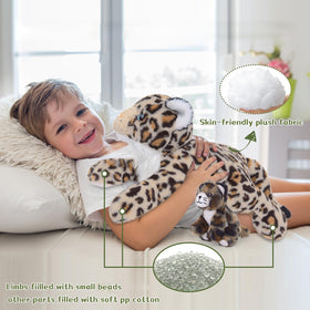 Moris-Mos cheetah for tea party play, a perfect companion for little hosts.