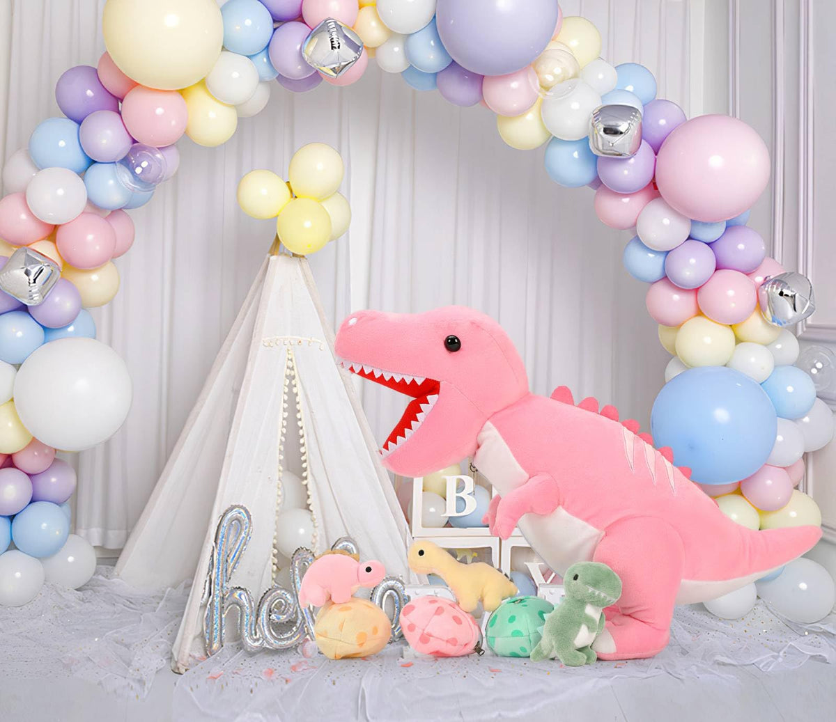 MorisMos soft plush fabric texture, gentle on skin for nap-time comfort