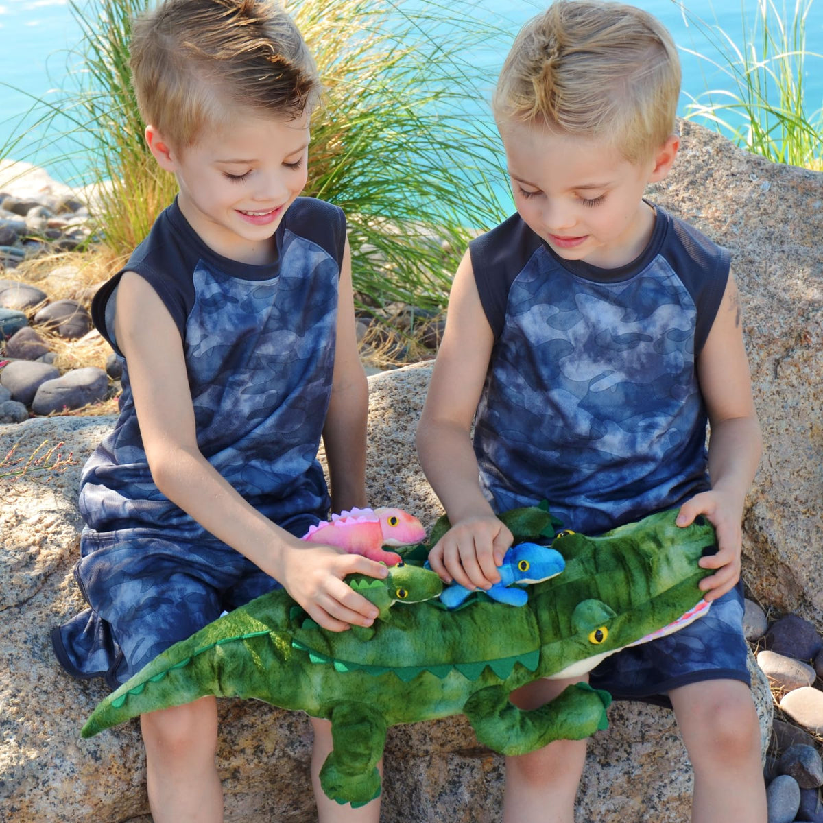 MorisMos plush crocodile eggs; three-pack for hatch-and-find games