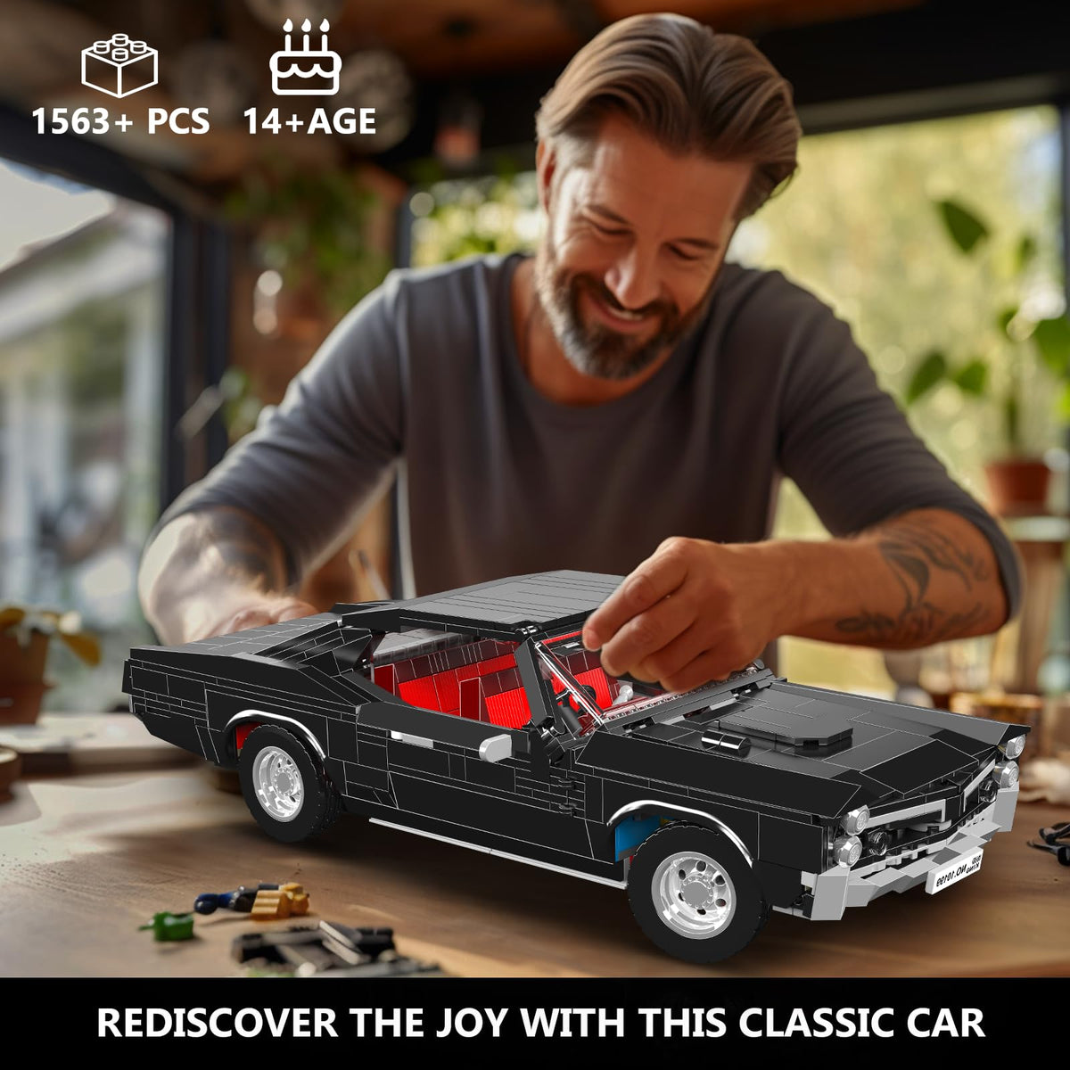 Mould King 10199 carbon fiber accents add sporty realism.