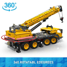 Mould King crane hook and winch in action showcases realistic construction play.