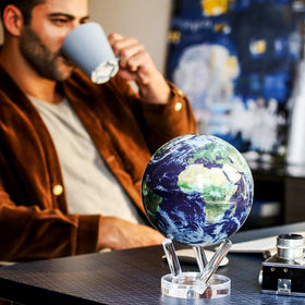 MOVA Globe pairs beauty with function for educators and travelers.