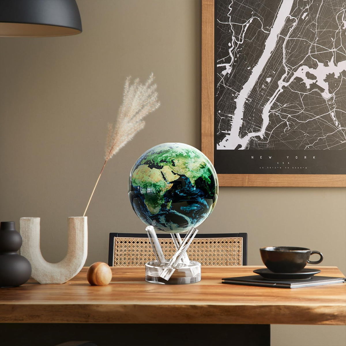 MOVA Globe Signature 6in balanced 9-inch tall base design for desks