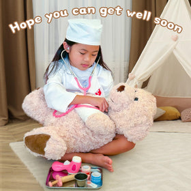 Close-up of bandage detail on the Muiteiur bear highlighting durable, comforting design.