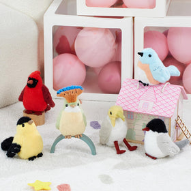 Muiteiur Blue Robin plush is lightweight and easy to carry on trips.