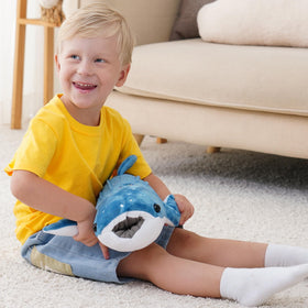 Mukouxun durable knitting on whale shark plush maintains shape after squeezes.