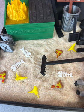 MunnyGrubbers zen garden on desk offers fidget-friendly stress release