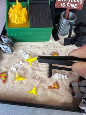 MunnyGrubbers set for customizable desk decor and novelty gift