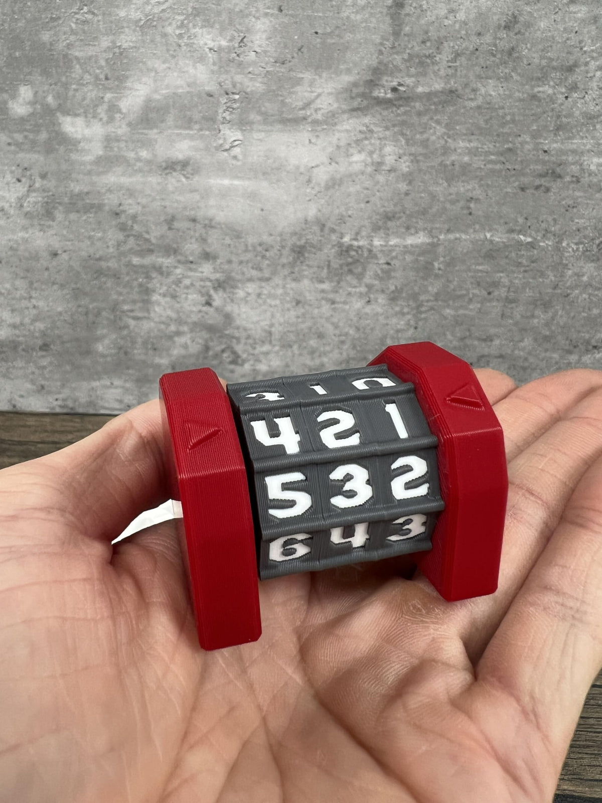 MunnyGrubbers Life Counter with dice set visible for quick RPG roll references.