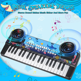 MusicForset battery or USB power offers flexible play options.