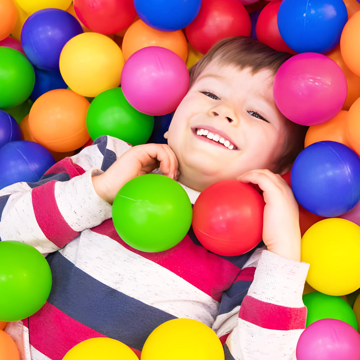 MW SPORTS ball pit balls support color recognition and motor skills.