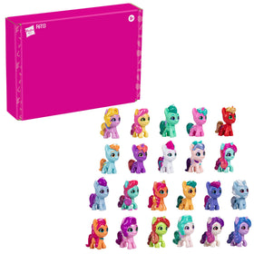 My Little Pony Mini World Magic playmat for easy setup of mini adventures.