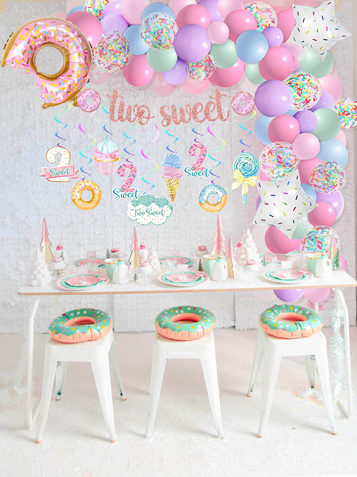NALONER Giant donut foil balloon as a bold centerpiece element.