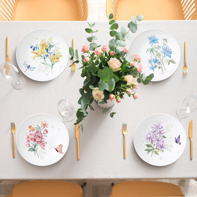 Naozinebi baby shower plates add festive charm to delicate celebrations