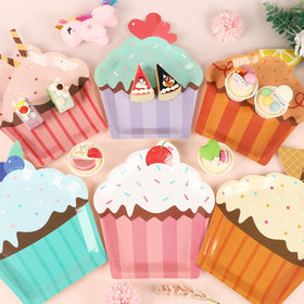 Naozinebi disposable-party-plates enable easy cleanup after snacks and desserts